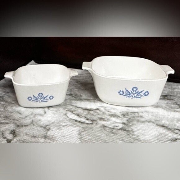 Vintage CorningWare CornFlower Bakeware Dish Set - Picture 2 of 14